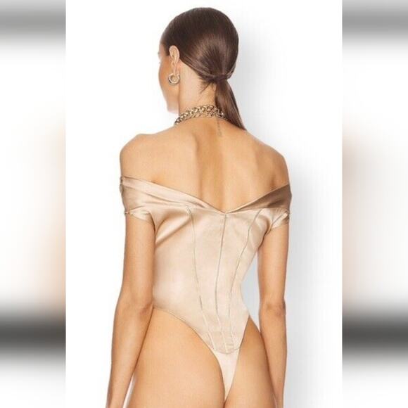 Retrofete Rozik Bodysuit in Nude Off the Shoulders Size XS NWT Satin Silk - Picture 2 of 12